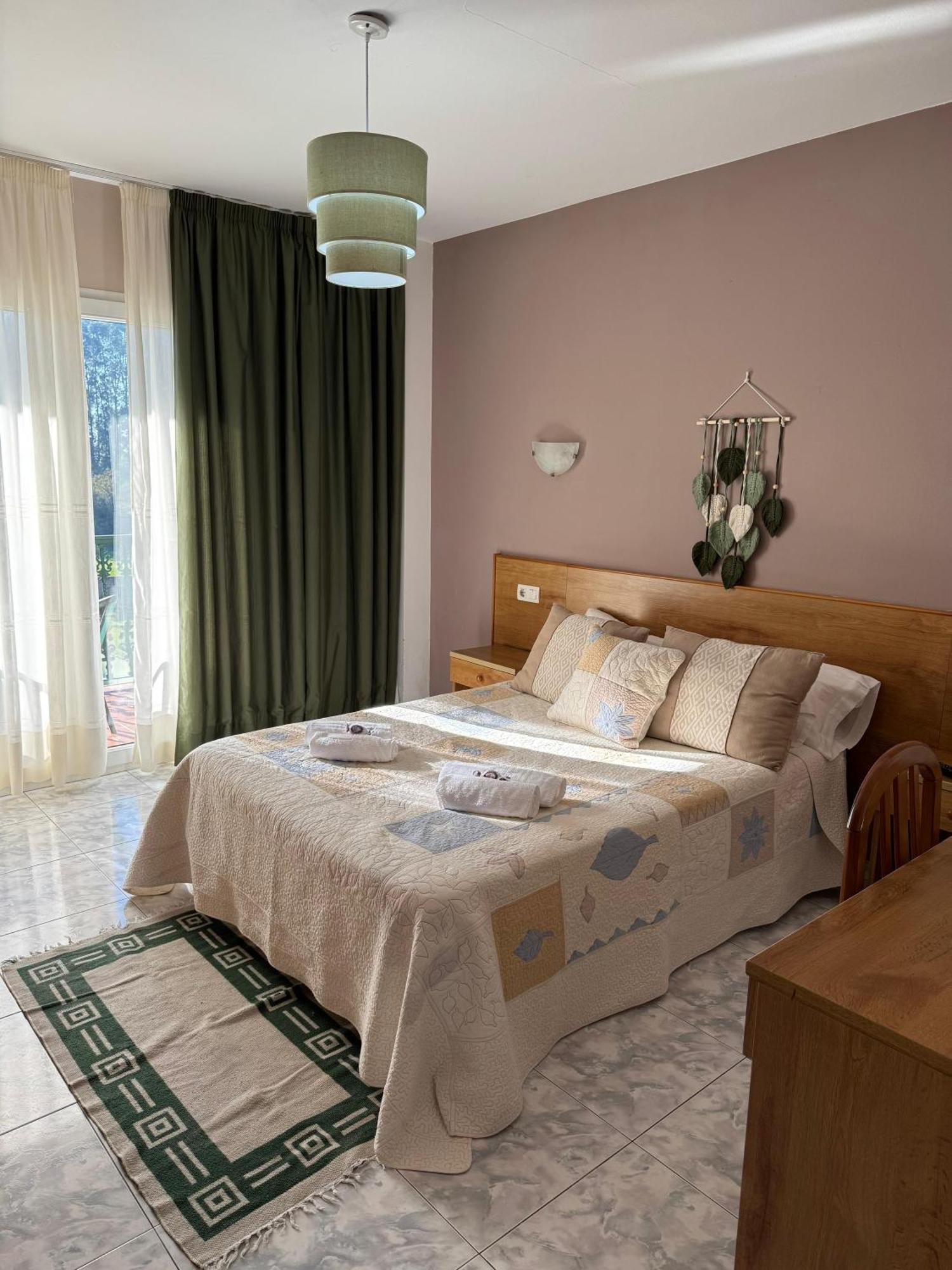 Hotel Campestre Chamuinas Pontevedra Oda fotoğraf