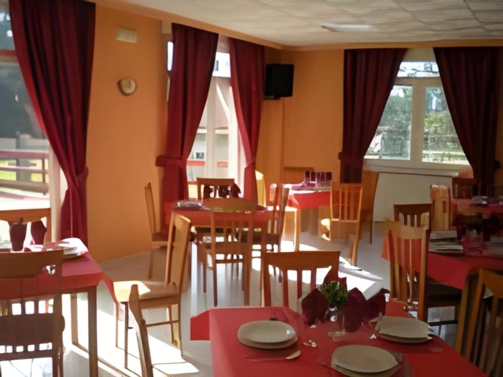 Hotel Campestre Chamuinas Pontevedra Dış mekan fotoğraf